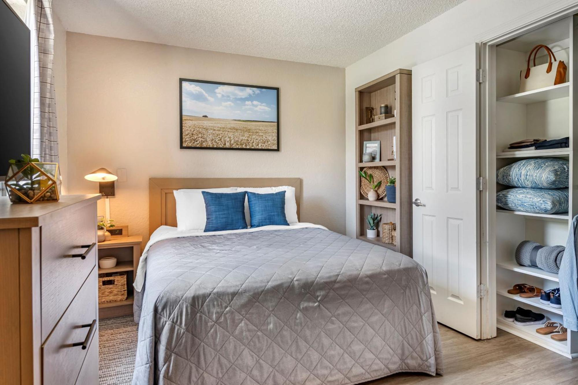 Intown Suites Extended Stay Marietta Ga - Town Center Kennesaw Bagian luar foto